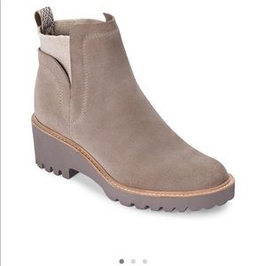 NWT Dolce Vita Huey Boot size 8